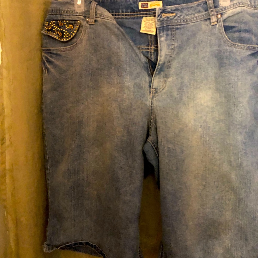 Faded glory ladies shorts